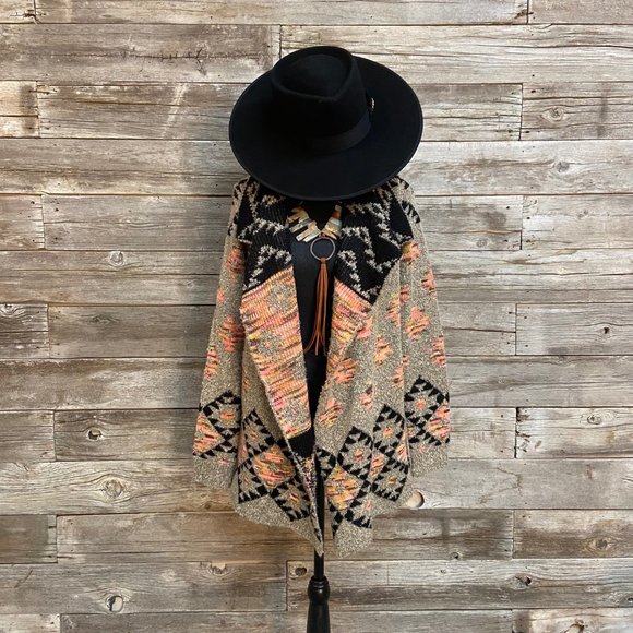 🖤🧡 Cute warm oversized Southwest Cardigan - Picture 3 of 6